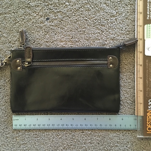 Shiraleah Black Vegan Leather Wristlet - Picture 6 of 8